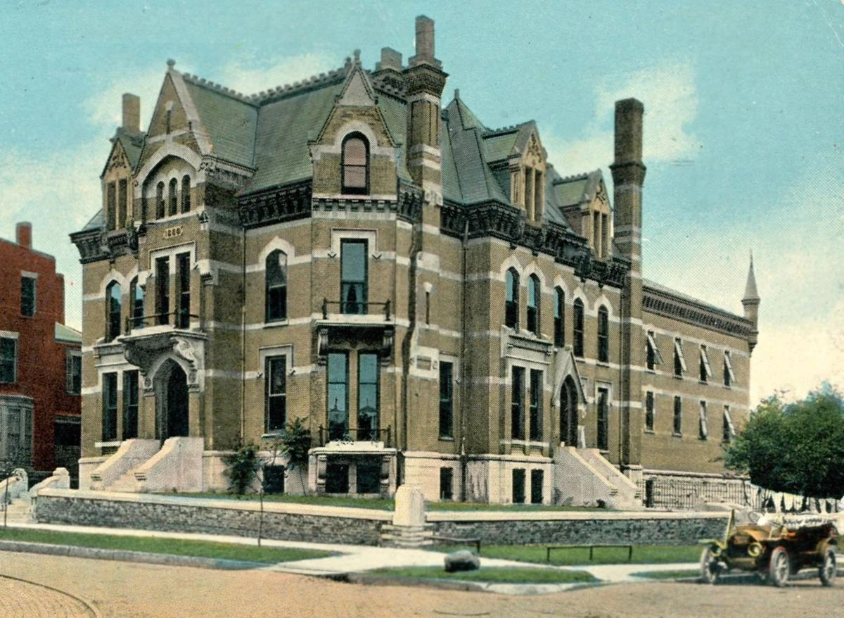 The fifth jail in McLean County’s history, seen here in this undated postcard, was located at the southwest corner of Madison and Monroe streets. It served as the county’s jail for 95 years — from 1882 to 1977. Today this site is a parking lot.