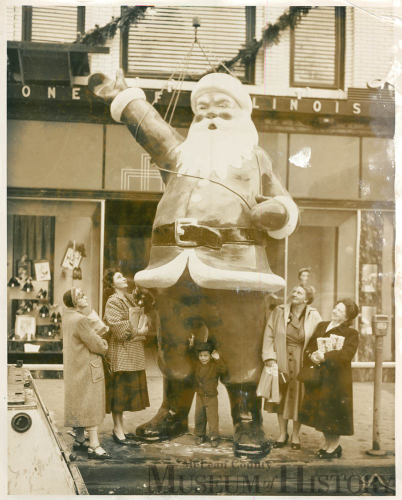 Linvingston's Christmas Santa, 1940s.